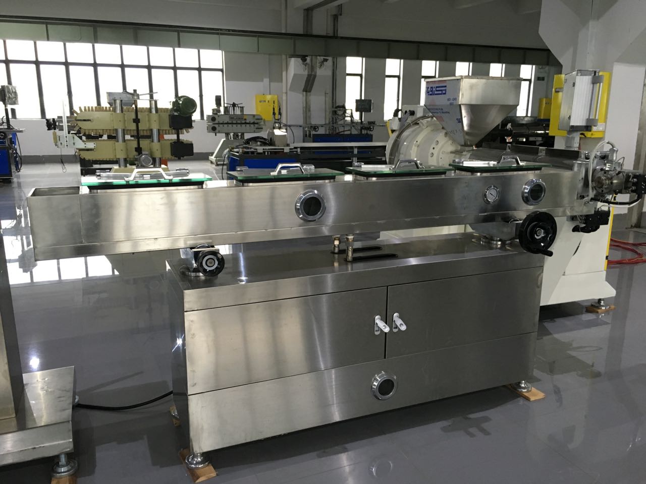 AF-45/55/65 high precise Silicon Urinary Catheter Extrusion Line